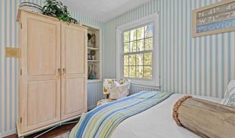 1340 Waterford Dr, East Greenwich, RI 02818