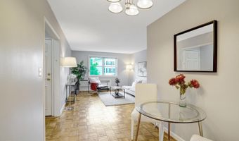 4352 N PERSHING Dr #43522, Arlington, VA 22203