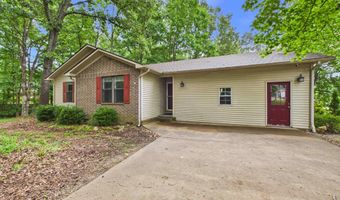 40 Chimney Rd, Batesville, AR 72501