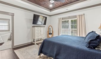 68 Pierce Rd, Albertville, AL 35951