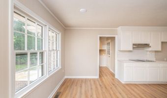 247 Wannamaker Dr, Barnwell, SC 29812