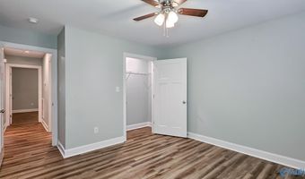 14300 Peek Dr, Athens, AL 35611