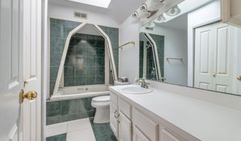 1 Central Ave 11, Atlantic Highlands, NJ 07716