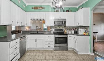16811 Poplar Creek Rd, Athens, AL 35611