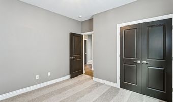 201 S Heritage Way, Andover, KS 67002