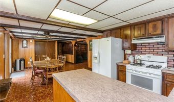 3 Ostend St, Johnston, RI 02919