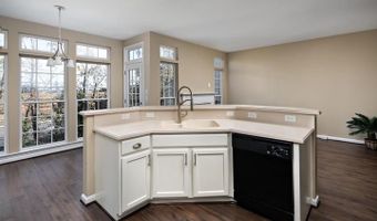 22051 CHELSY PAIGE Sq, Ashburn, VA 20148