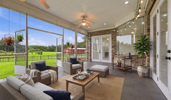 13525 PALM Dr, Astatula, FL 34705