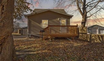 1126 S Newton Ave, Albert Lea, MN 56007