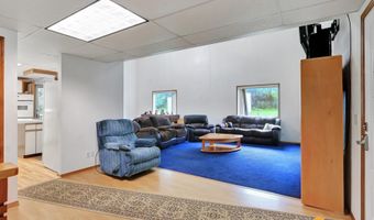 19411 Klondike St, Chugiak, AK 99567