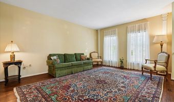10109 LANGHORNE Ct, Bethesda, MD 20817