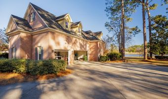 708 Town And Country Dr, Adel, GA 31620