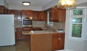 129 Jackson Dr, Advance, NC 27006