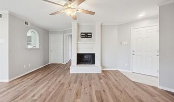 16301 Ledgemont Ln 263, Addison, TX 75001