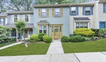 223 Perth Hill Ct, Aberdeen Twp., NJ 07747