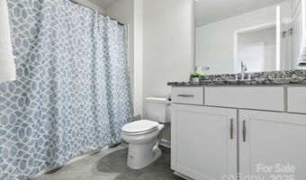607 Santa Clara Dr, Asheville, NC 28806