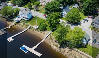376 Main St 4, Amesbury, MA 01913