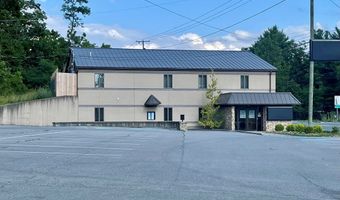 725 RITTER Dr, Beaver, WV 25813