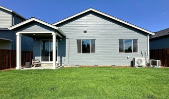 1121 SE 33RD St, Battle Ground, WA 98604