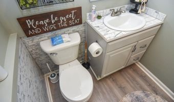 1579 Van Buren Rd, Barnesville, GA 30204