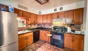 300 Baker Barr Subdivision Rd, Beattyville, KY 41311