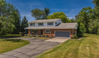 5120 Hensley Dr, Ann Arbor, MI 48103