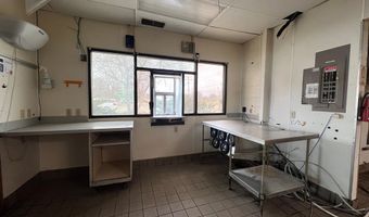 1513 Hwy 169 N, Algona, IA 50511
