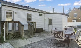 240 Timberline Rd, Toms River, NJ 08753