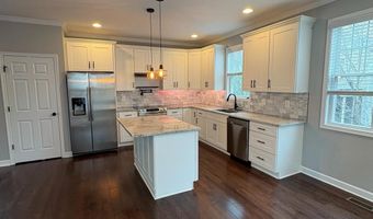 6445 FIRST St, Alexandria, VA 22312