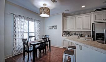 243 E Pinebrook Dr, Brandon, MS 39047