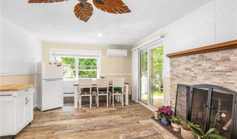 60 Brooklyn Rd, Narragansett, RI 02882