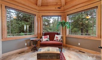 1533 Pine Lakes Ranch Dr, Cascade, ID 83611