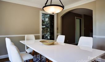 100 Ballantree Dr, Asheville, NC 28803