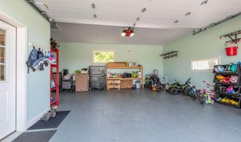 123 Lasalle Dr, Bangor, ME 04401
