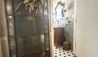 7720 Rice Rd, Amherst, OH 44001