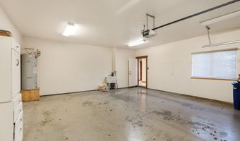 219 Schooner Bay Dr, Brookings, OR 97415