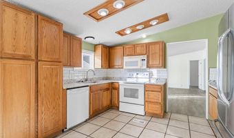 242 Blunt Ave, Austin, IN 47102