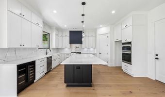 156 Rocky Ridge Way, Auburn, GA 30011