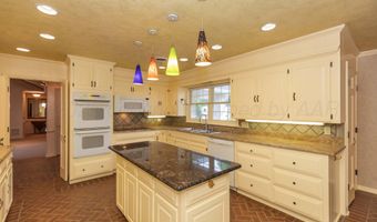 4102 PARAMOUNT Blvd, Amarillo, TX 79109