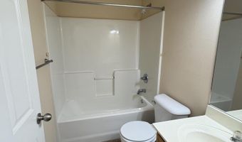 8104 D Laredo Ave, Biloxi, MS 39530