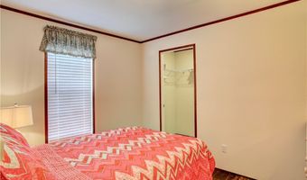 918 Laurel Cir, Barefoot Bay, FL 32976