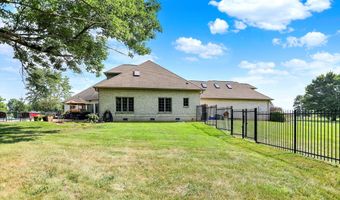 5695 N London Rd, Fairland, IN 46126