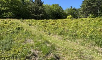 186 Bridgton Rd, Sebago, ME 04029