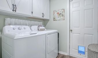 926 DEKLEVA Dr, Apopka, FL 32712