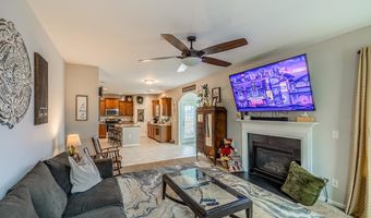 208 Castleton Cir, Boiling Springs, SC 29316
