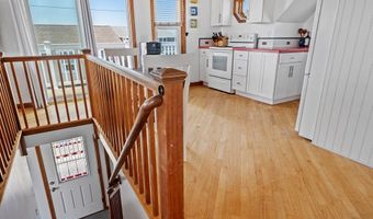 695 Charlestown Beach Rd, Charlestown, RI 02813