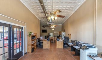 1305 S 1st St, Abilene, TX 79602