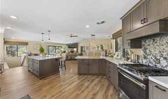 2103 Margarita Gln, Fallbrook, CA 92028