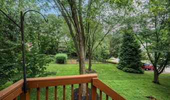12 BARCLAY Dr, Hockessin, DE 19707