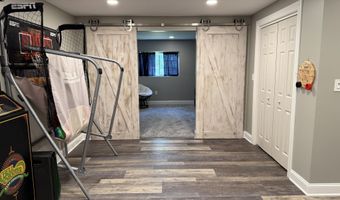 7 Hammerstone Ln, Altamont, NY 12009